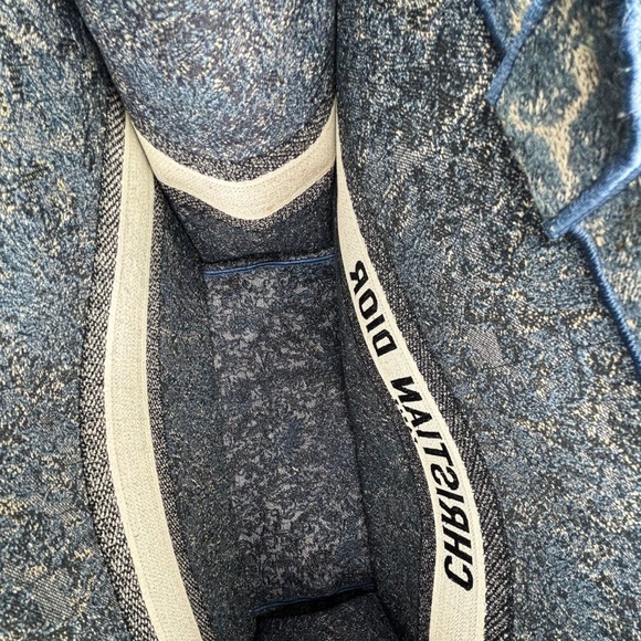 DIOR Large Book Tote - Picture 7 of 9